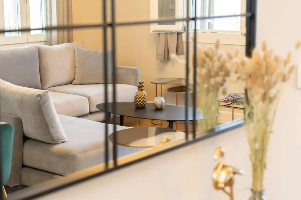 Luxury Seafront Villa Liberty With Pool In Φισκάρδο 0*,