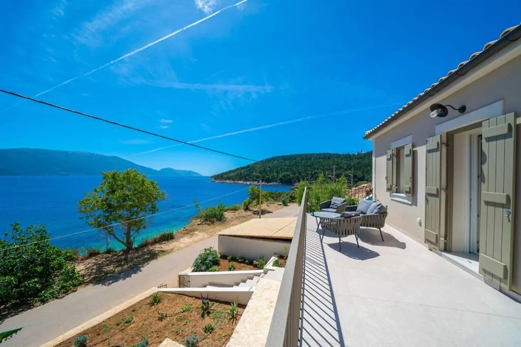 Luxury Seafront Villa Liberty With Pool In Fiskardo 0*,